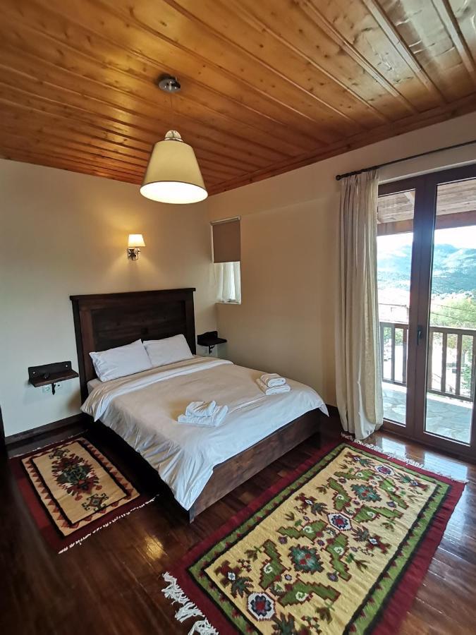 Panorama Vytinas Hotel Buitenkant foto